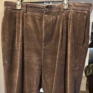 Brooks Brothers Hudson 40x32 Brown Corduroy